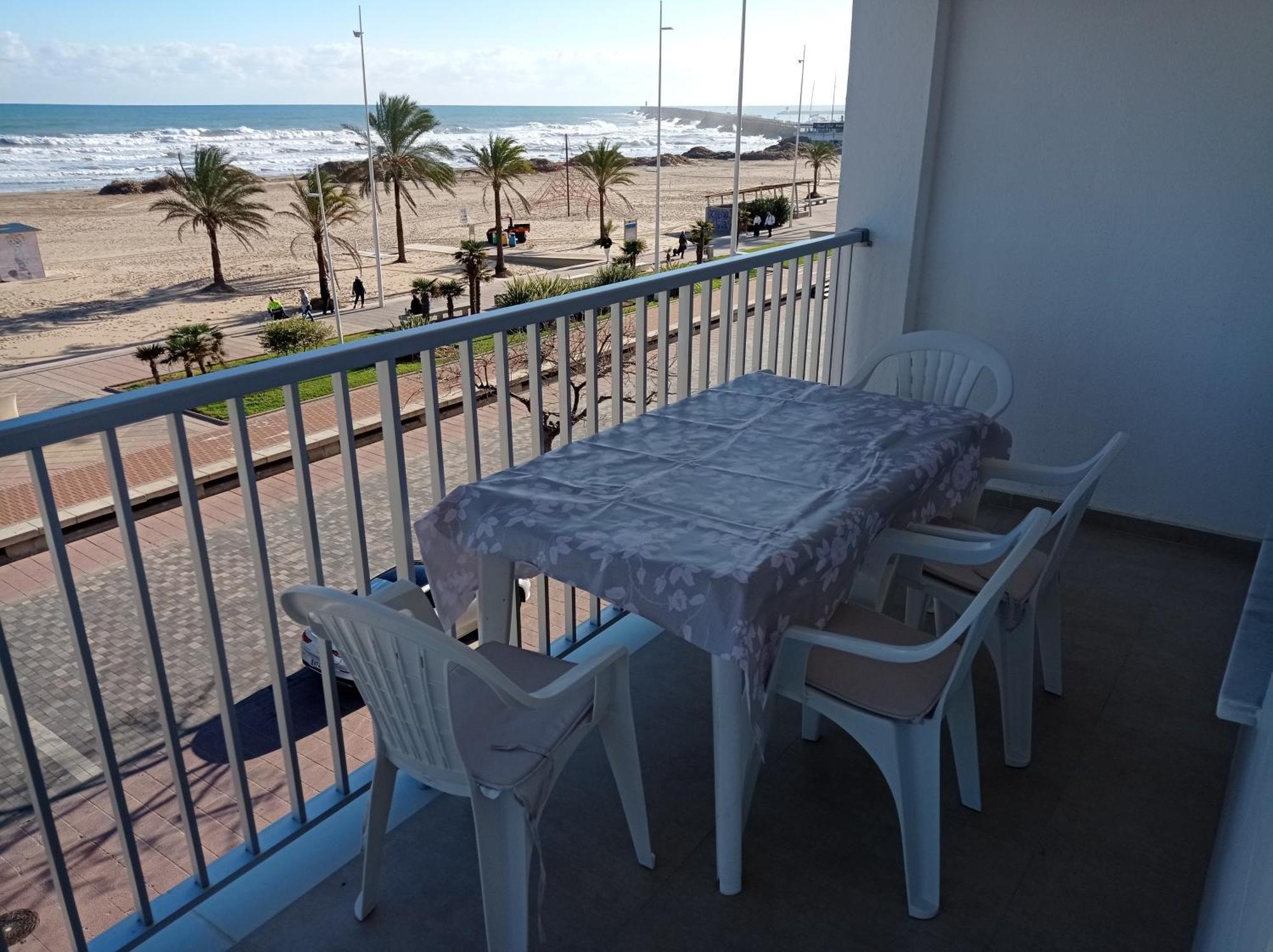 Apartamentos Bonaire 1ª Linea Wifi Solo Familias Serviplaya Gandia Phòng bức ảnh