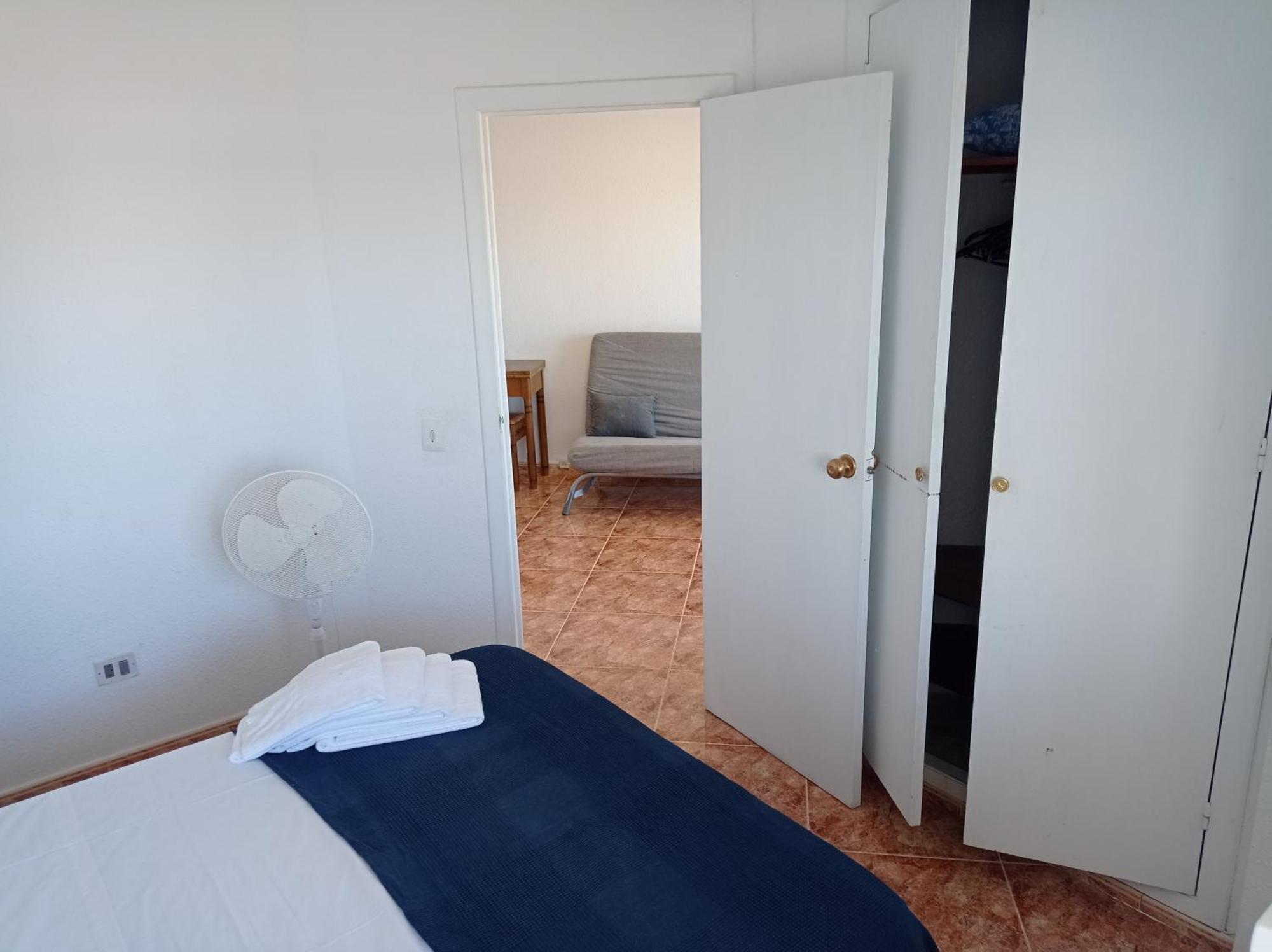 Apartamentos Bonaire 1ª Linea Wifi Solo Familias Serviplaya Gandia Phòng bức ảnh